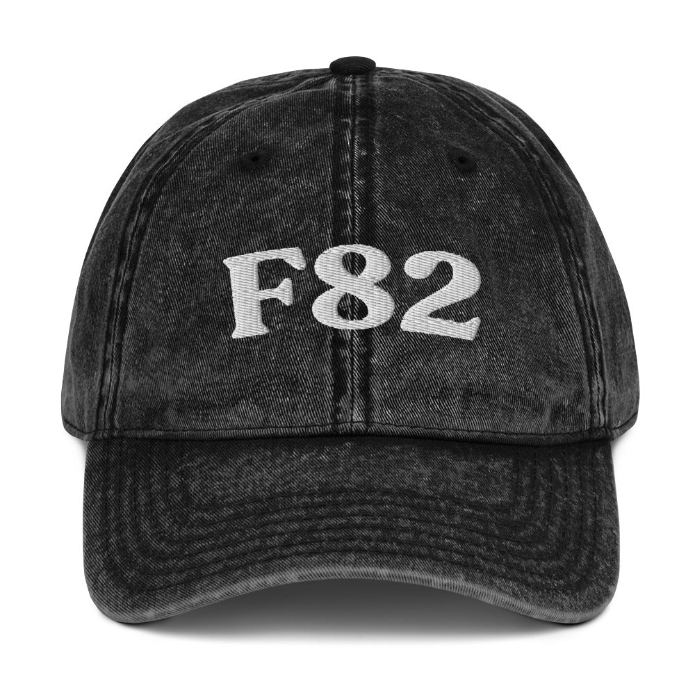 F82 Developmental Coordination Disorder - Black / White