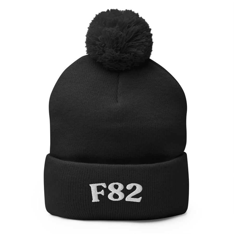 F82 Developmental Coordination Disorder: Pom-Pom Beanie
