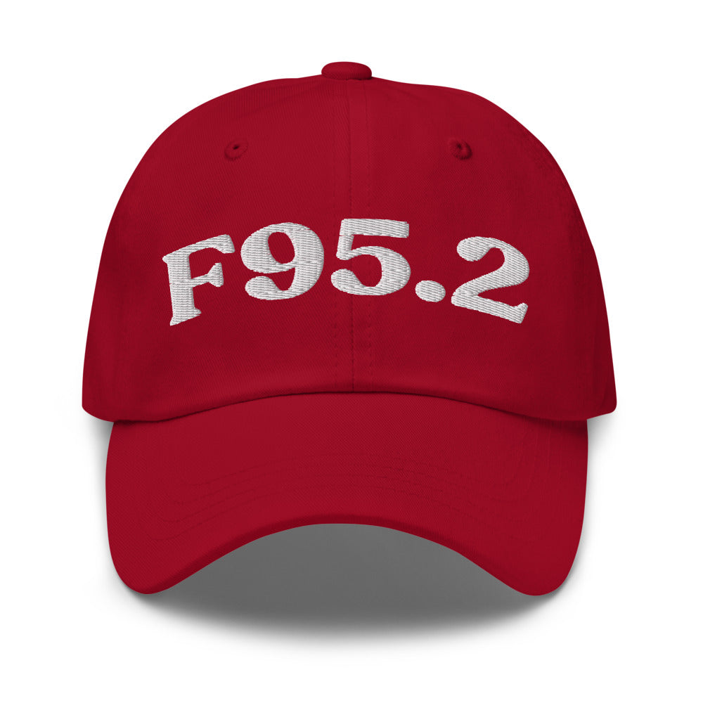 F95.2 | 206 | Cranberry | White