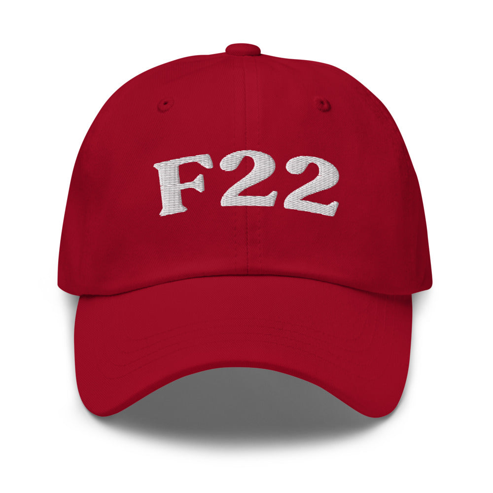 F22 - Cranberry / White