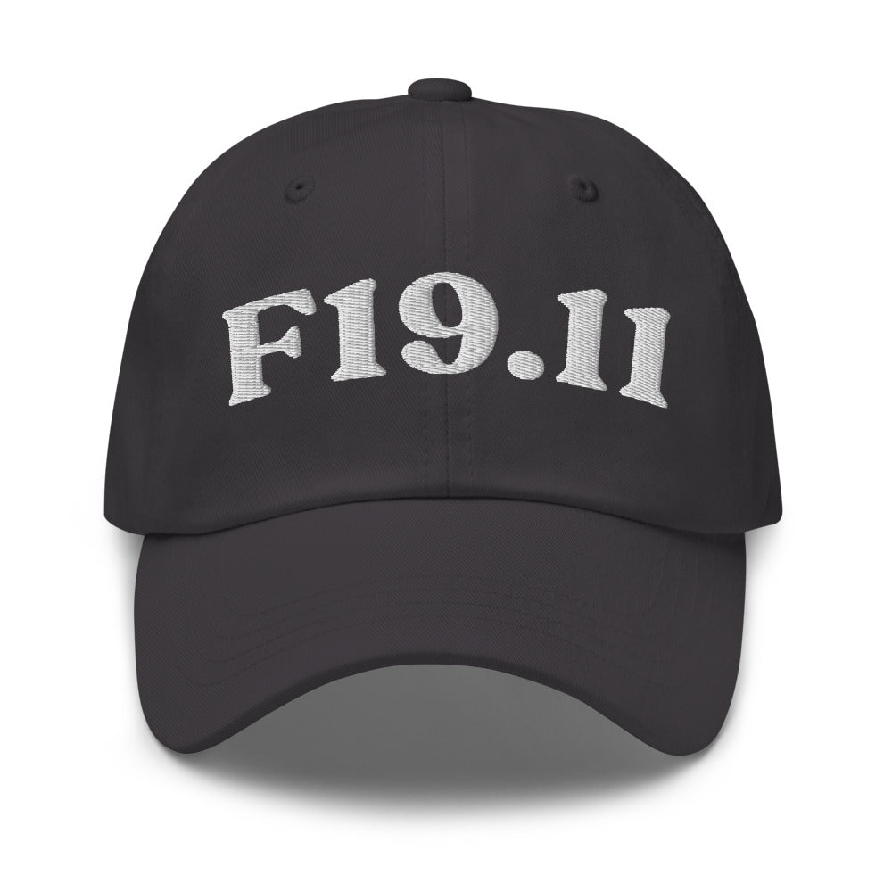 F19.11 - Dark Grey / White